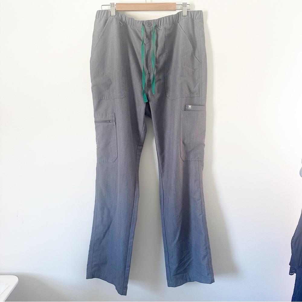 FIGS Men's Cairo Cargo Scrub Pants Graphite XL - Picture 2 of 10